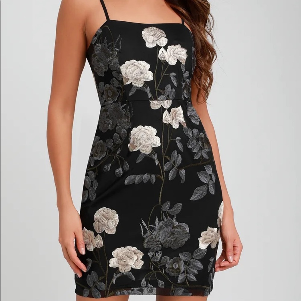 Lulu’s Elston Black Floral Embroidered Bodycon Dress